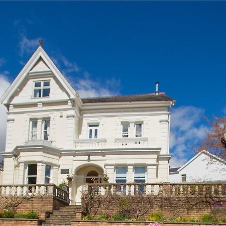 James' Place At Brynawel Мертір-Тідвіл Екстер'єр фото