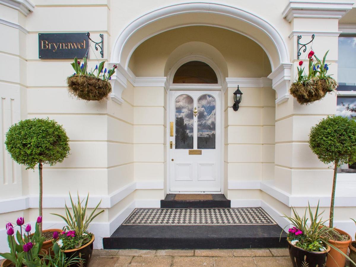 James' Place At Brynawel Мертір-Тідвіл Екстер'єр фото